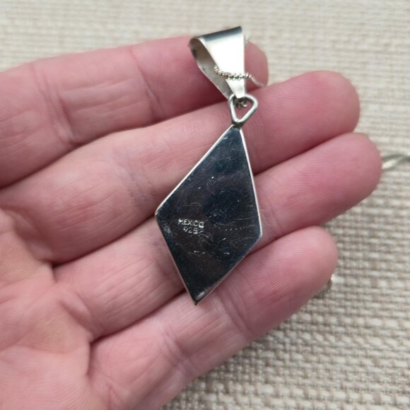 18 Inch Sterling Silver Rainbow Calsilica Stone Pendant Necklace A6324 - Picture 4 of 7